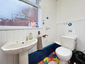 W/C- click for photo gallery